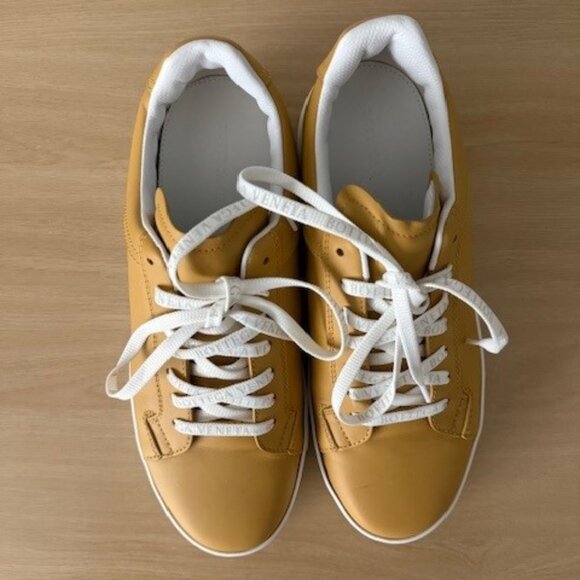 Bottega Veneta Sneaker - Picture 2 of 16